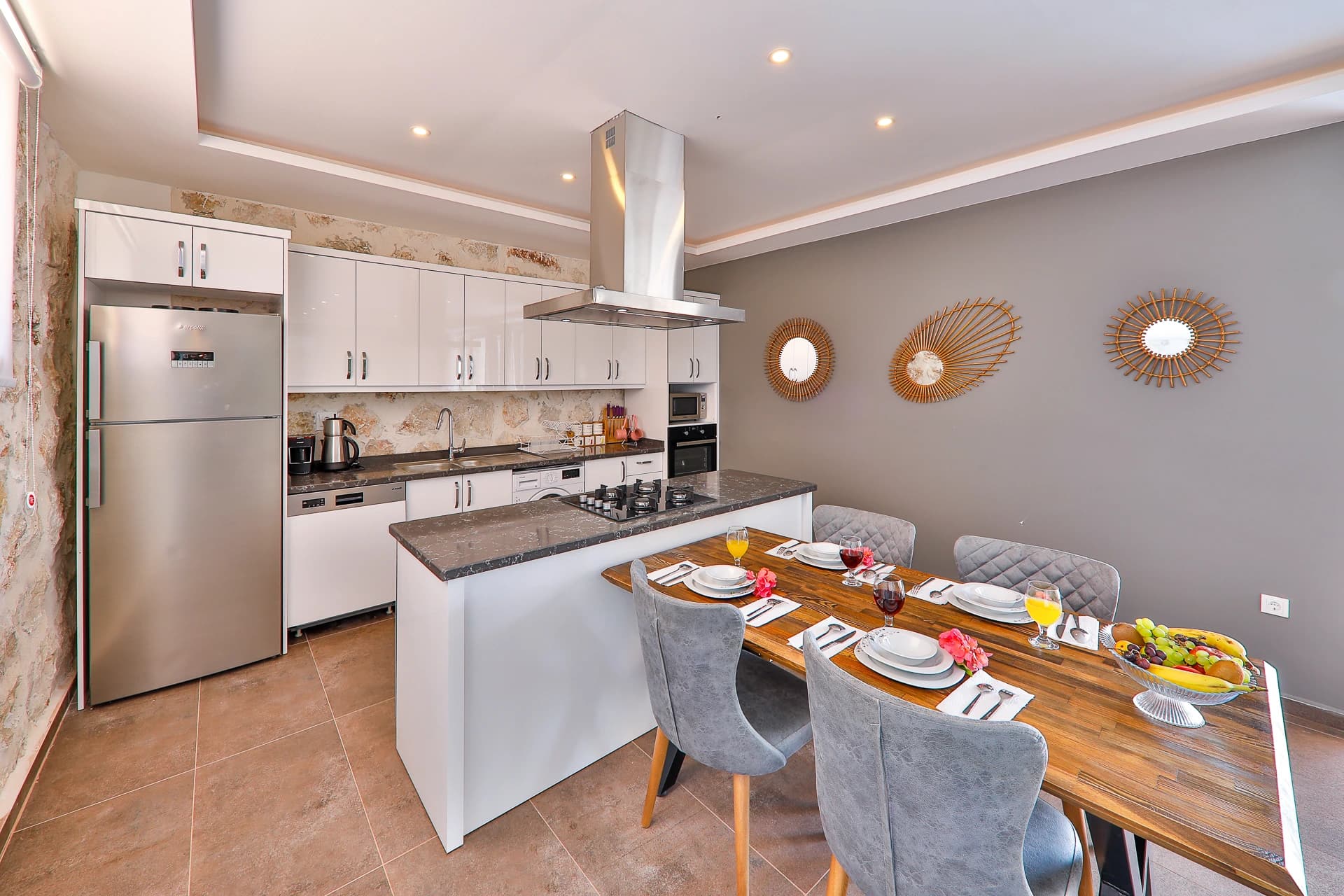 Jakuzili Isıtmalı Havuzlu Taş Villa - İslamlar'da Kış-Yaz Tatil