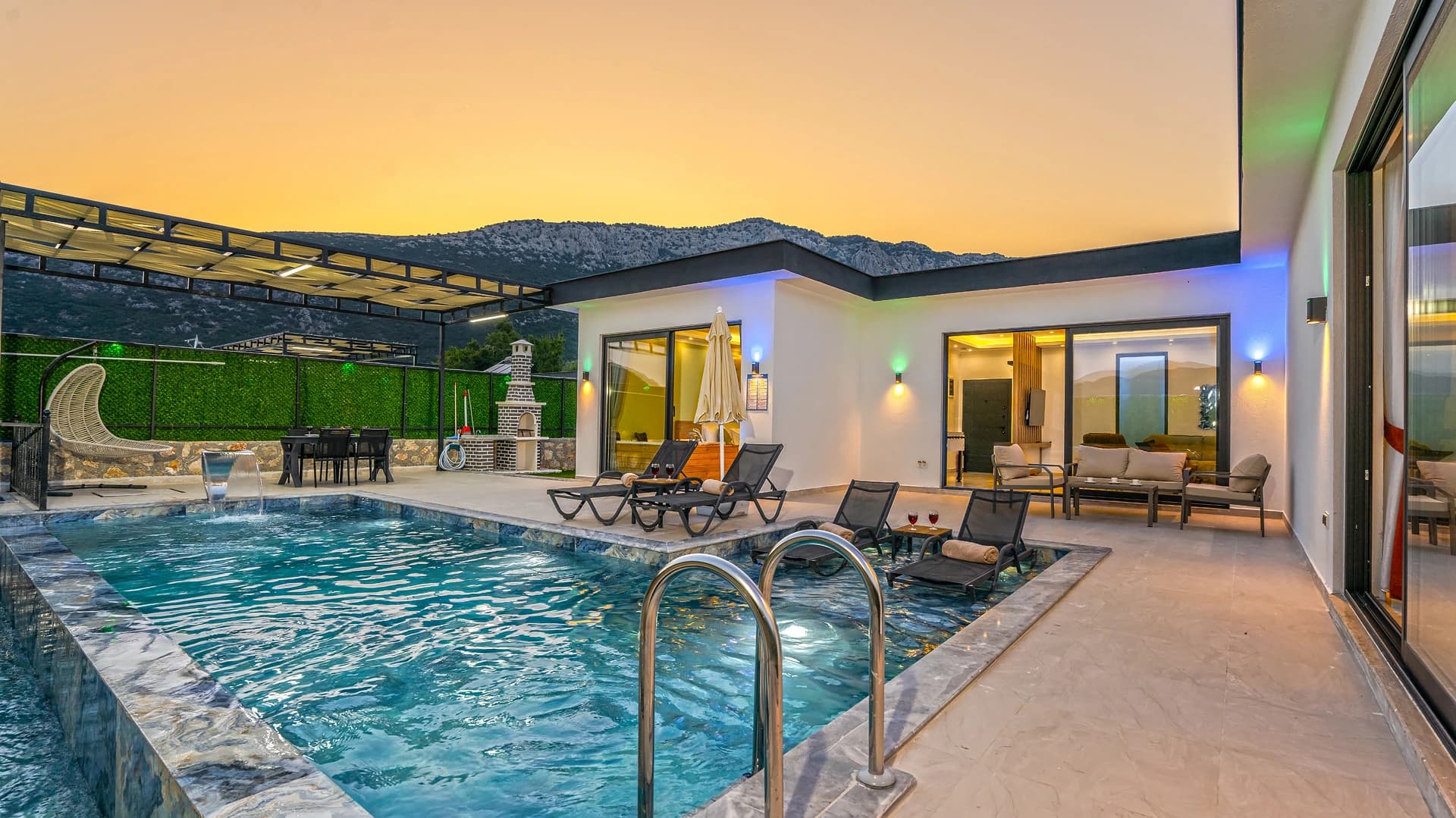Kaş'ta Doğa İçerisinde Özel Havuzlu ve Dağ Manzaralı Villa – Villa Ortaç 5 (1)