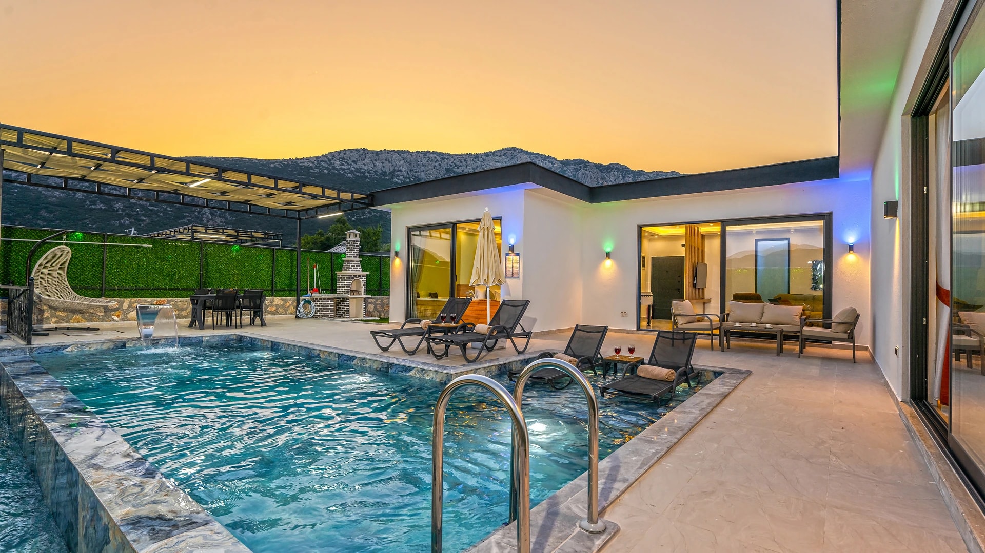 Kaş'ta Doğa İçerisinde Özel Havuzlu ve Dağ Manzaralı Villa – Villa Ortaç 5 (1)