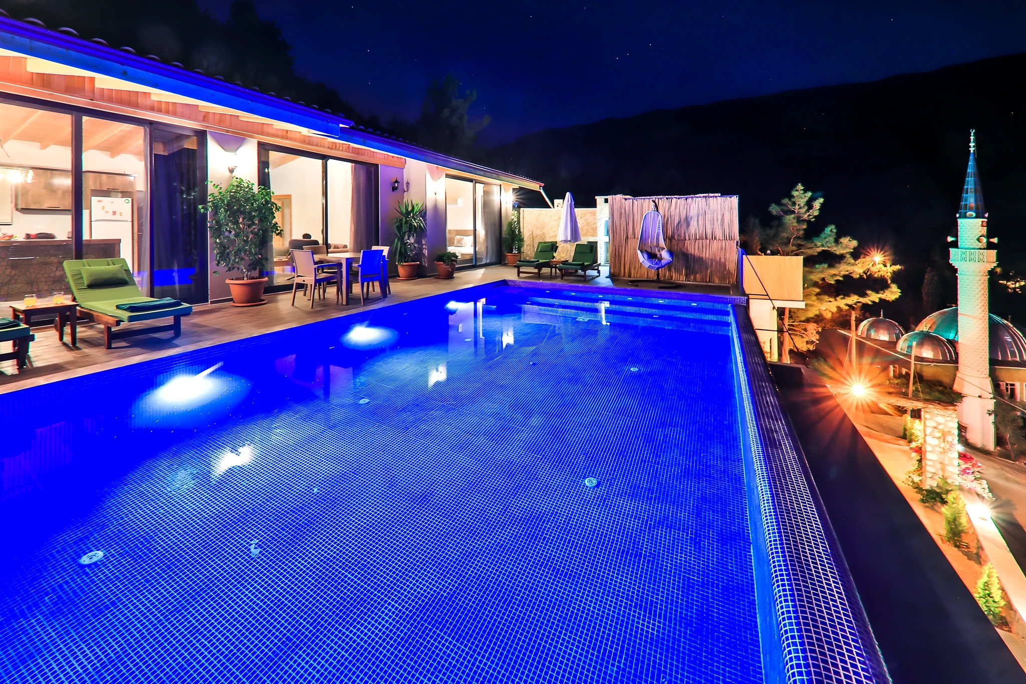 Ultra Lüks Villa - İslamlar'da Kapalı Havuz, Jakuzi