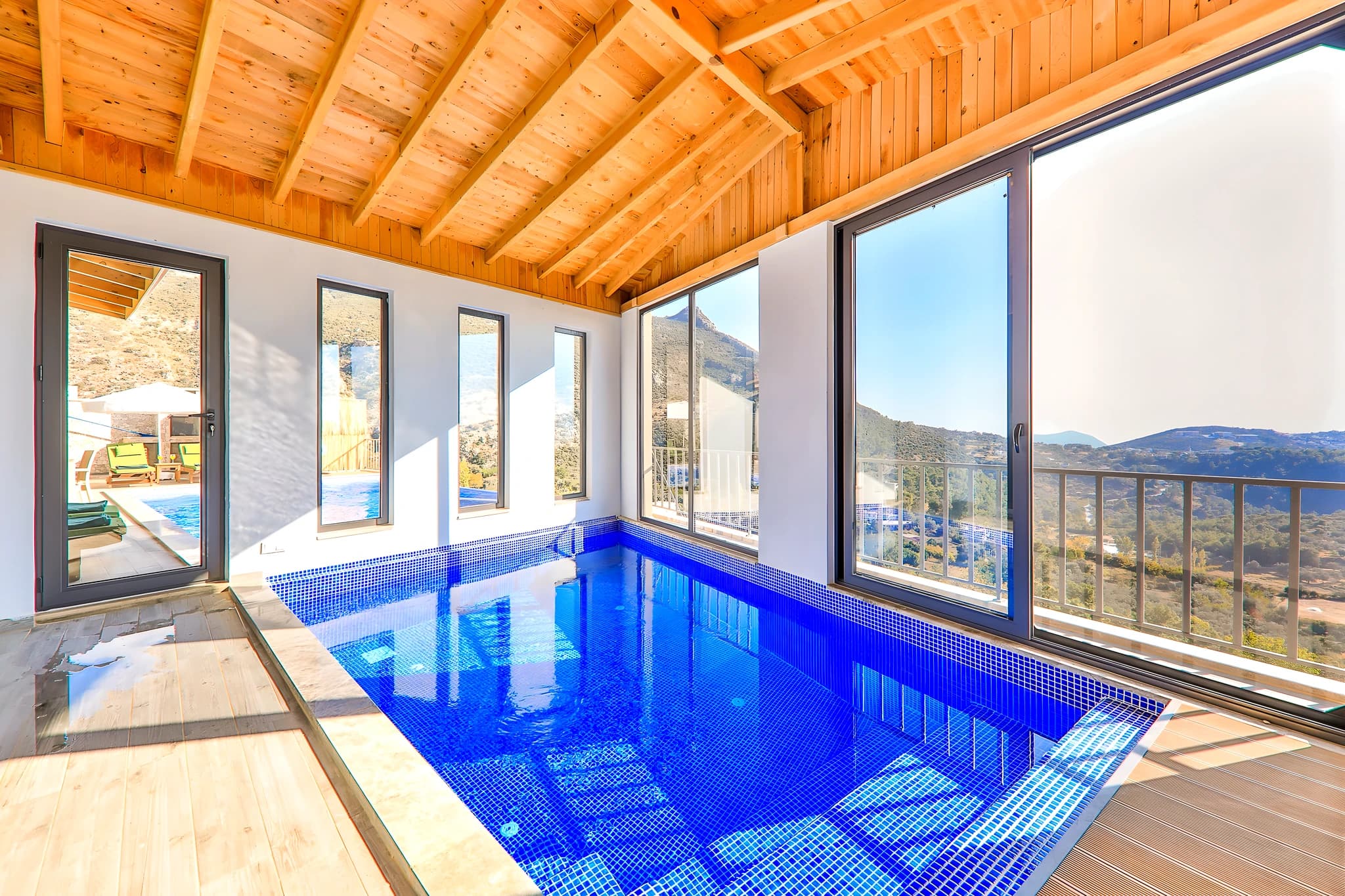 Ultra Lüks Villa - İslamlar'da Kapalı Havuz, Jakuzi